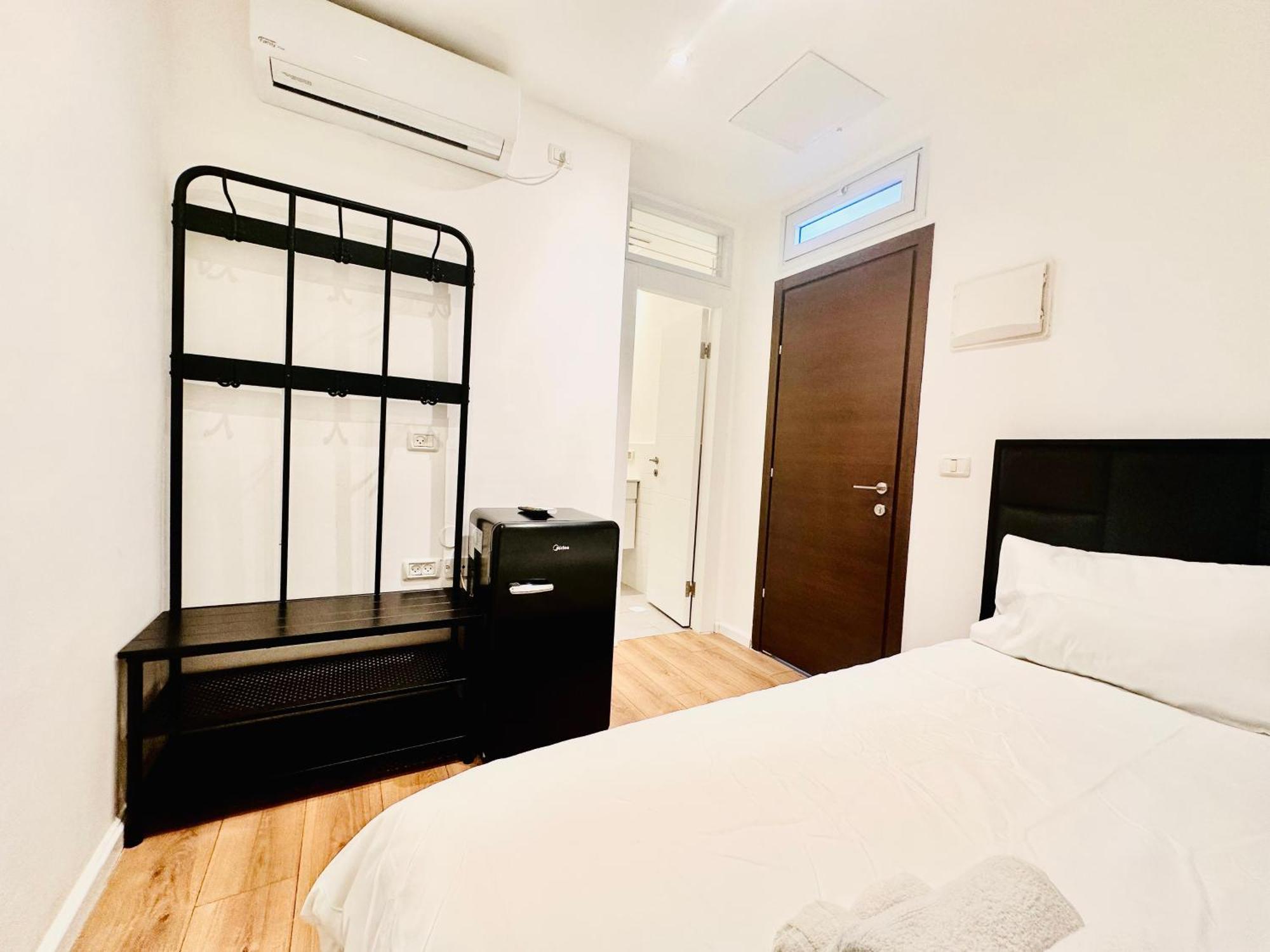 Underground Hotel Tel Aviv Bagian luar foto